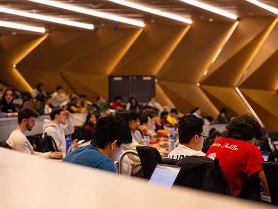 Students in a CMSC132 lecture in the Iribe Center's Antonov Auditorium