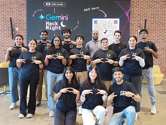 A group of students at Gemeni Hack Night.