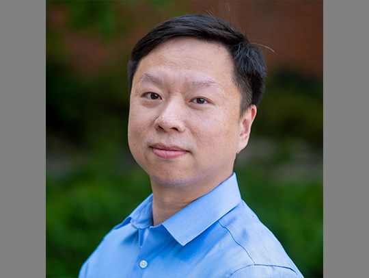 Leo Zhicheng Liu