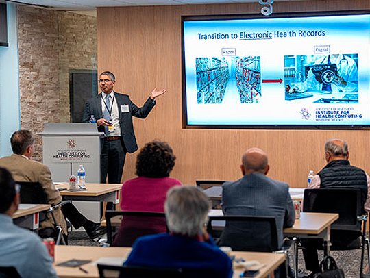 Attendees in a session about the use of artificial intelligence in electronic health records. Credit: University System of Maryland